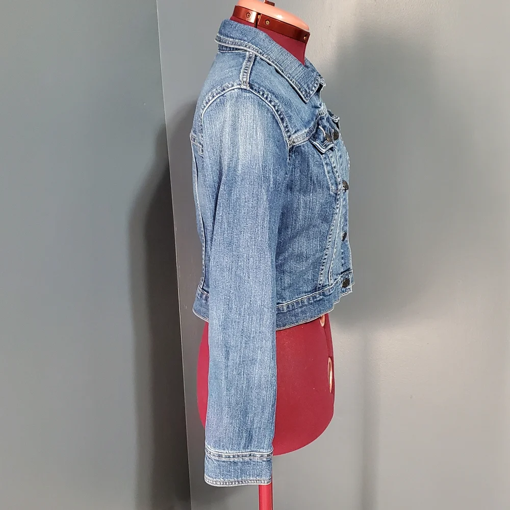Old Navy Classic Blue Jean Denim Jacket Women's Size M - Picture 4 of 6